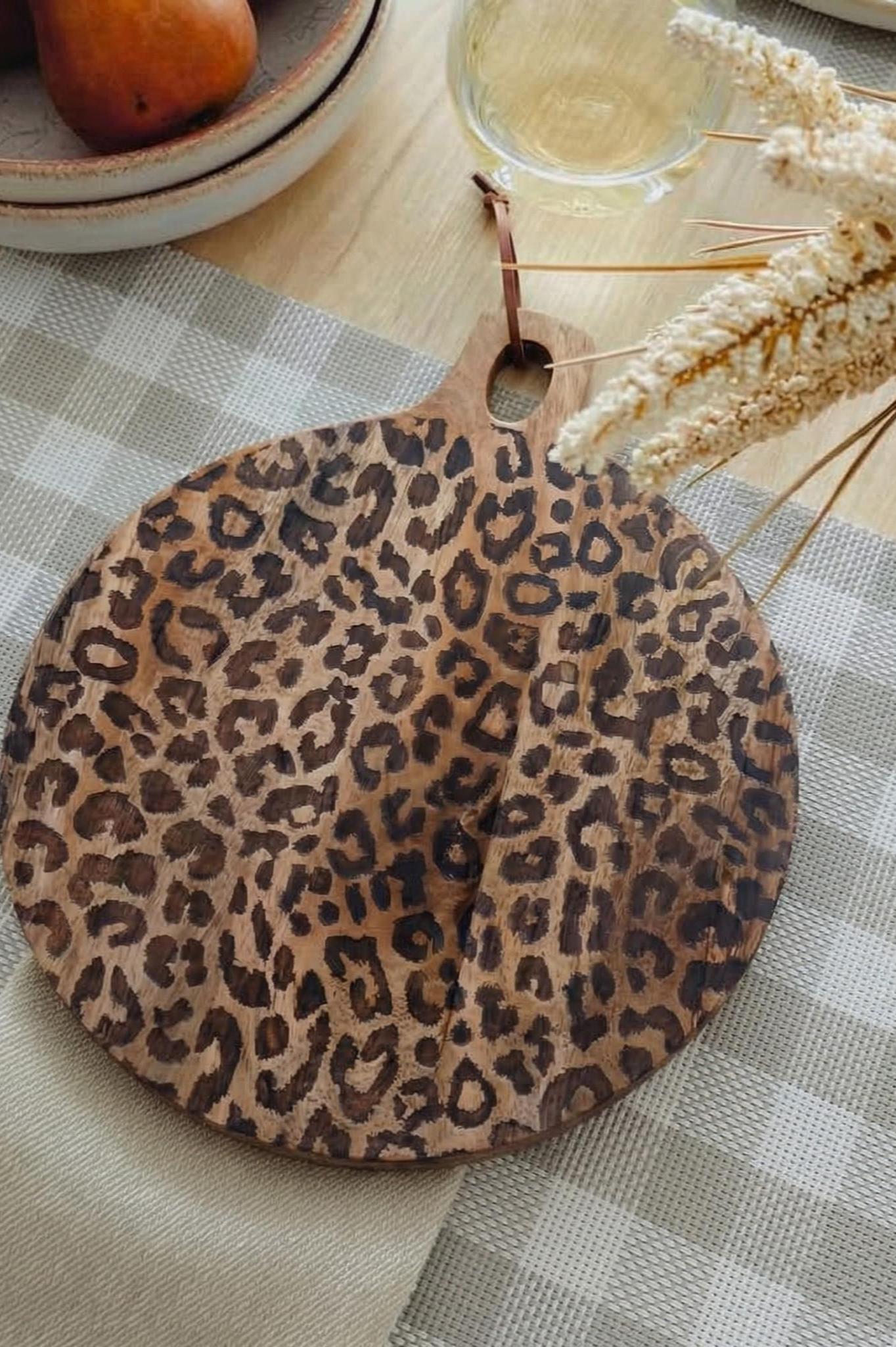 Houten Serveerplank Sapelehout Rond en Vierkant Scandinavisch Design voor Keuken en Tafel