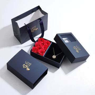 Geluksketting Hartvormig Zilver met Liefdessymbool