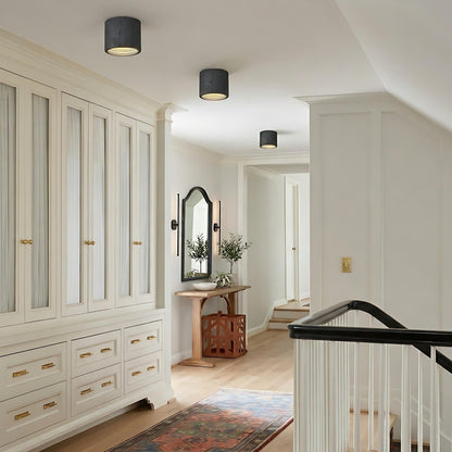 Cilindrische plafondlamp van travertijn – LED verlichting voor moderne interieurs