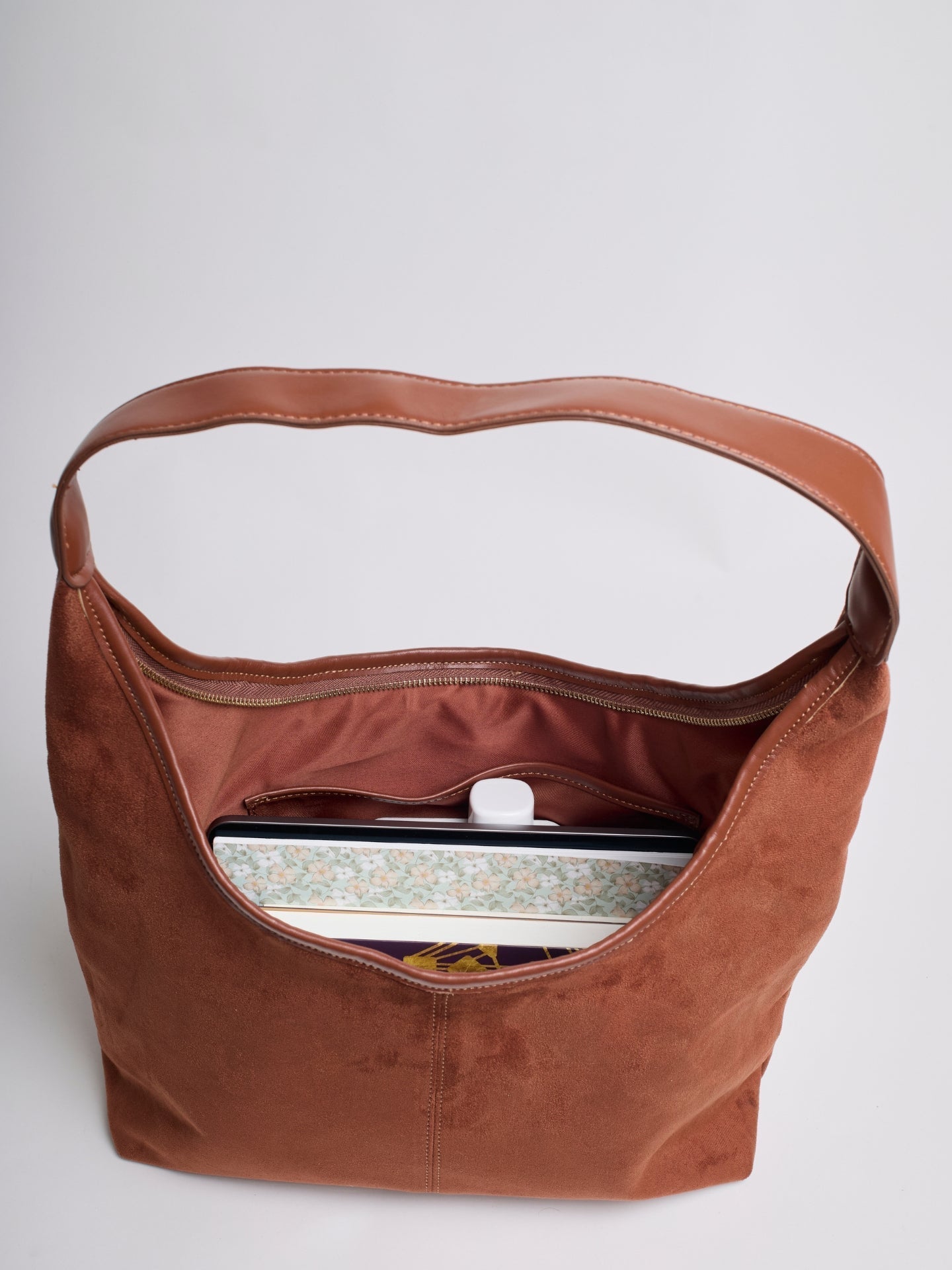 Halfronde Leren Tote Tas Vegan en Duurzaam