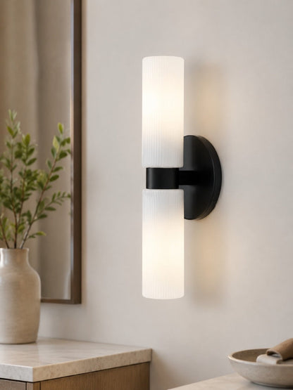 Wandlamp met dubbele geribbelde glazen buizen – hedendaagse wandverlichting voor hal en entree