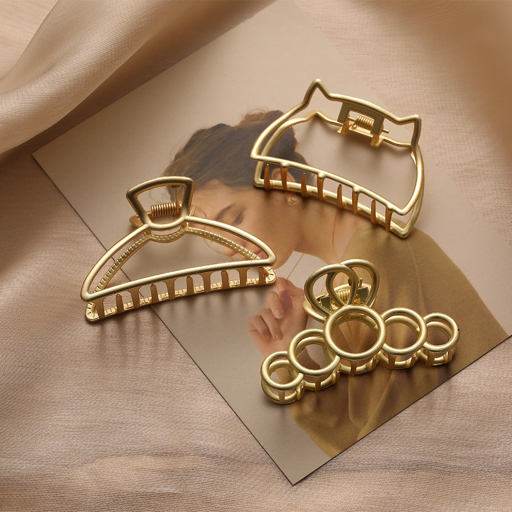 Dames Haarclip Goudkleurig Met Metaal Design