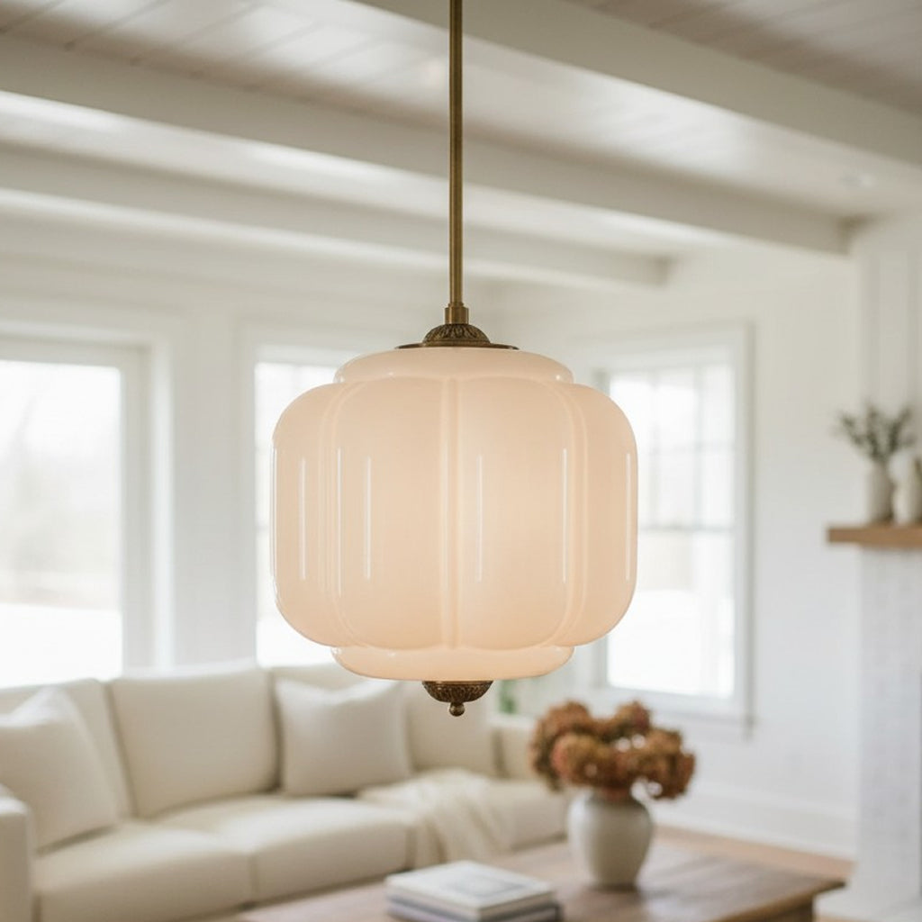 Vintage Melkglas Hanglamp met Messing Armatuur – Klassiek Retro Design voor Eetkamer, Hal & Leeshoek