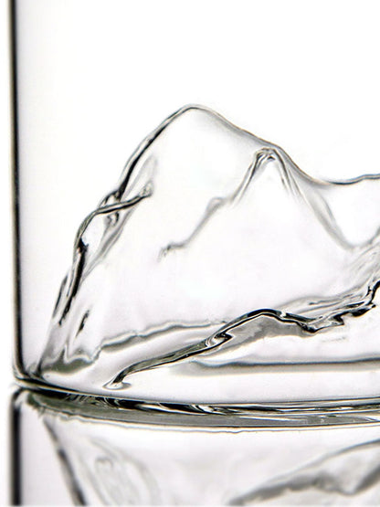 Japans Whisky Glas met 3D Bergrelief 200ml - Hittebestendig Kristalglas met Houten Geschenkdoos - Uniek Geografisch Design voor Whisky Liefhebbers