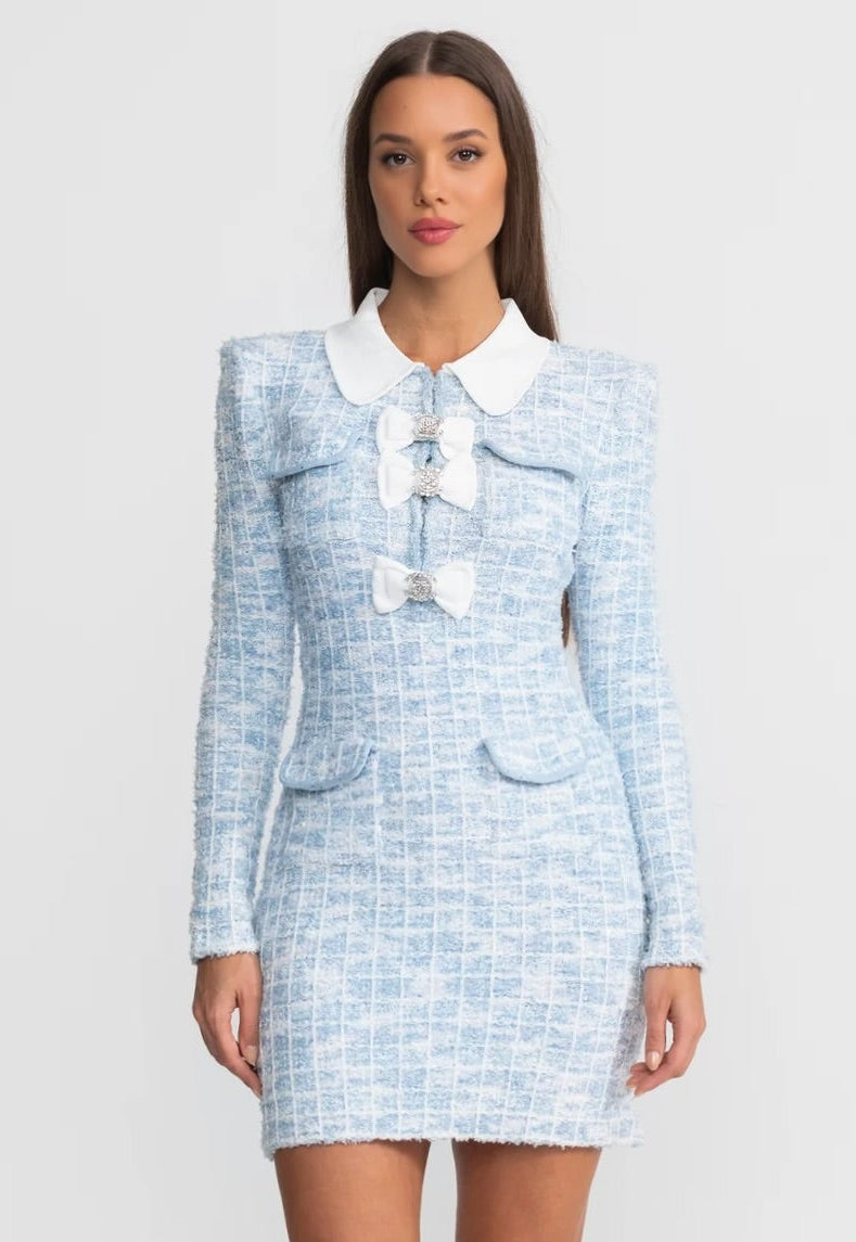 Mini Jurk met Contrasterende Kraag en Strik - StudioMarella