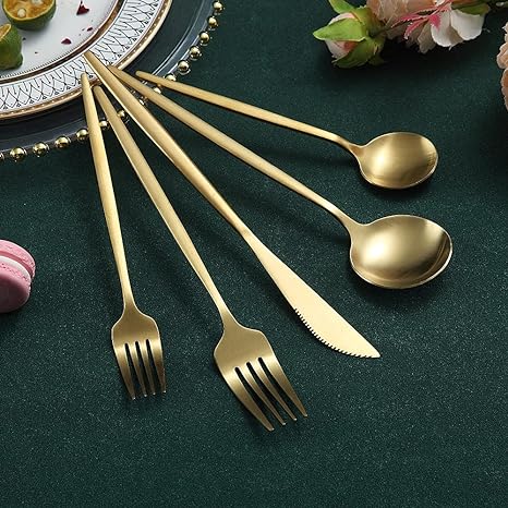Minimalistisch Bestekset Titanium-Coating 18/10 Roestvrij Staal Premium Servies Modern Tafelgerei Luxe Eetgerei Chique Tafelstyling Elegant Cutlery Set 4 tot 16 Personen