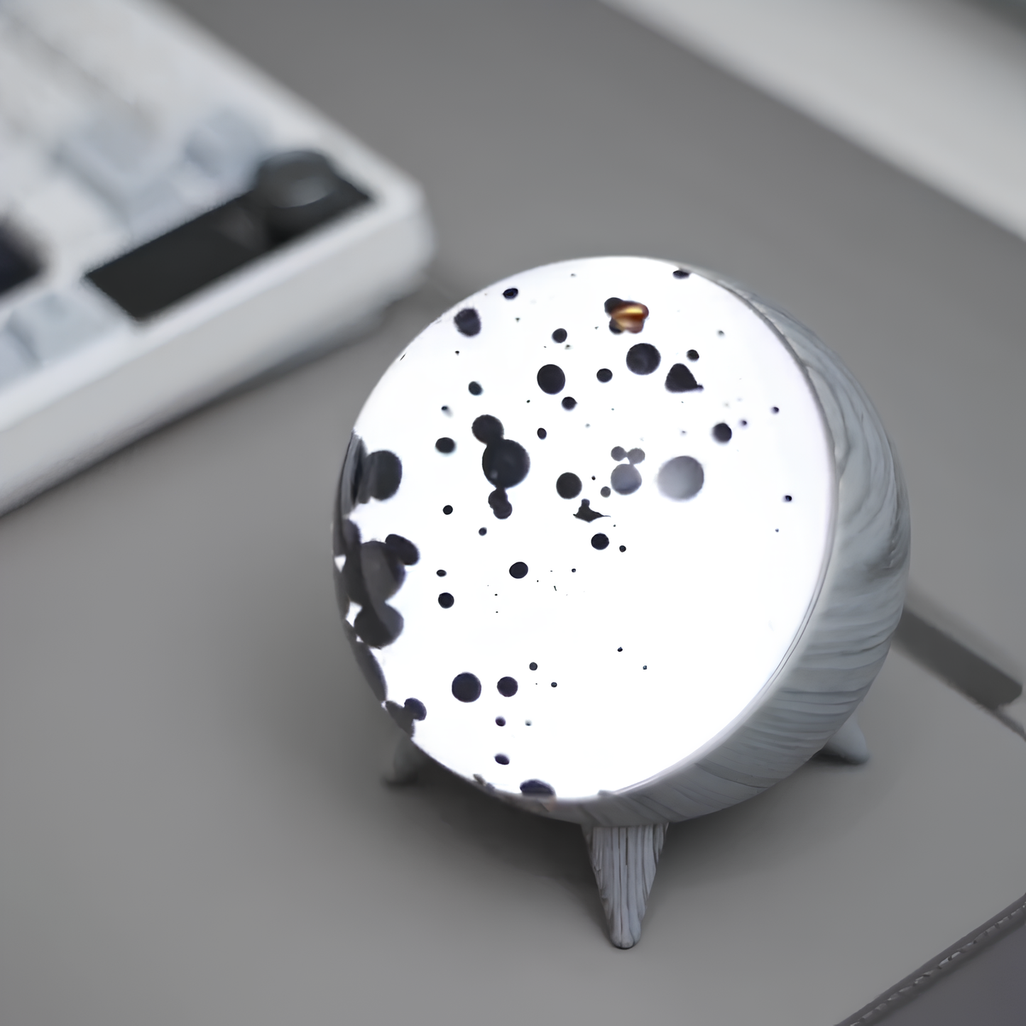 Ferrofluid Display Bluetooth Speaker ABS Glas 10,6 cm Muziek Visualizer Magnetisch Vloeistof Bureau Decoratie Cadeau Tech Kunstobject