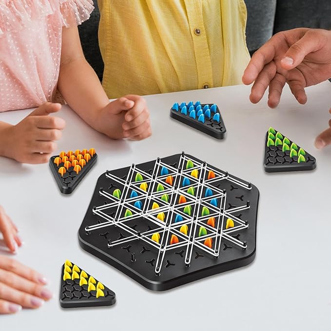 Strategisch Driehoekspel – Elastiekenpuzzel met Houten Pinnen voor Concentratie en Tactisch Denken