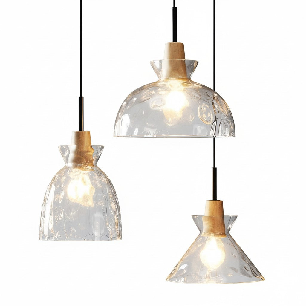 Glazen Hanglamp met Geslepen Koepel en Houten Accenten – Rustieke Eethoekverlichting