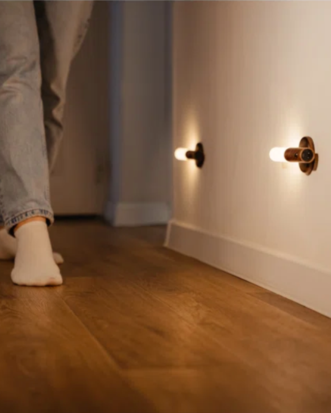 Oplaadbare Houten Wandlamp met Bewegingssensor – Dimbaar LED Nachtlampje voor Hal Gang Slaapkamer