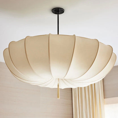 Luxe Wolkvormige Plafondlamp Met Zachte Sfeerverlichting In Frans Design