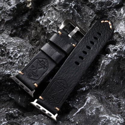 Vintage Leren Horlogeband voor Apple Watch met Handgestikte Naden en Volledig Narfleder Afwerking | Verstelbare Bandje 40-49mm voor Authentieke Retro Look Patina Ontwikkeling