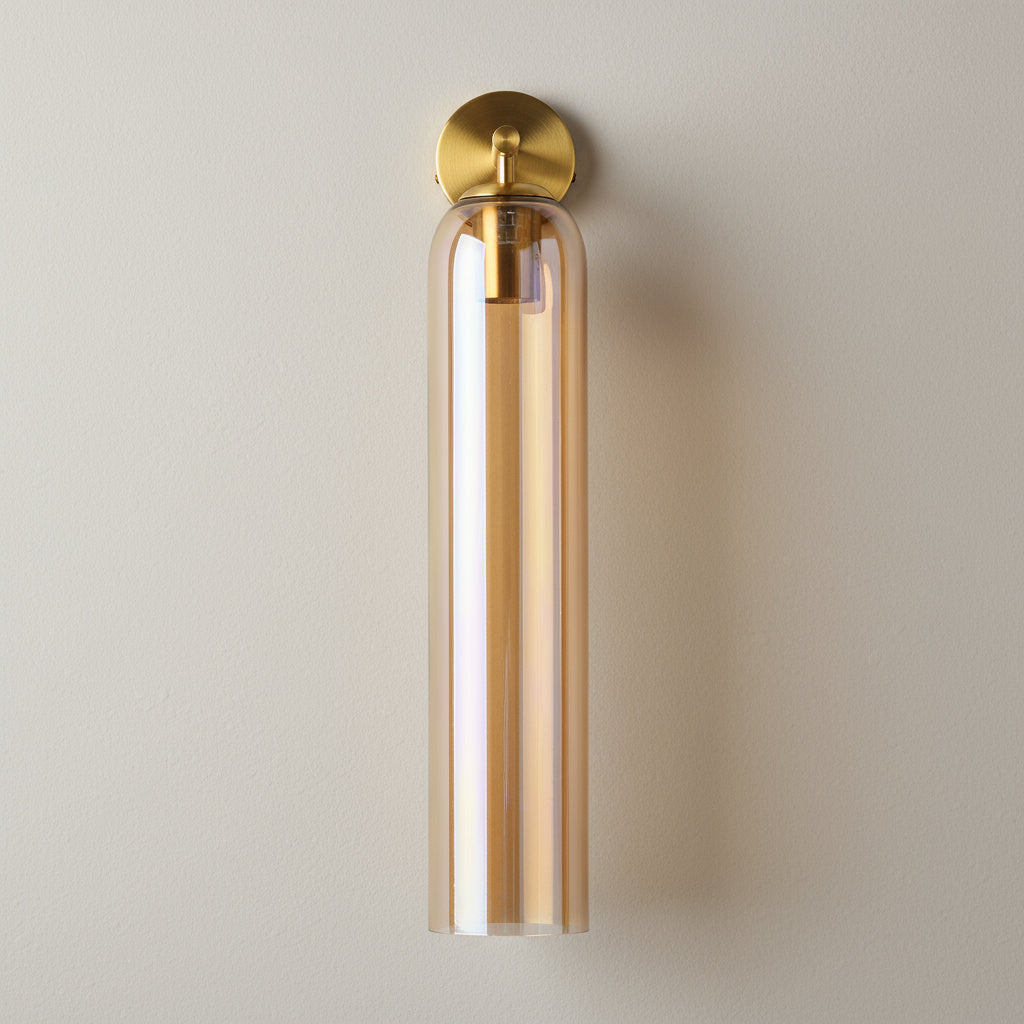 Glazen Wandlamp met Gouden of Zwarte Armatuur – Moderne Verlichtingstoevoeging