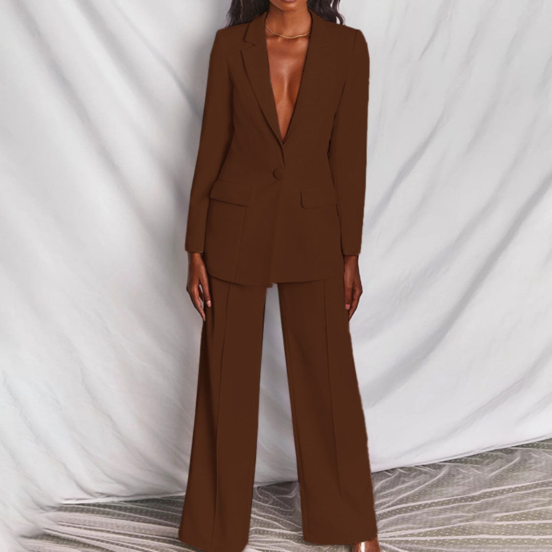 Vrouwelijke Business Set: Blazer en Broek voor Werk