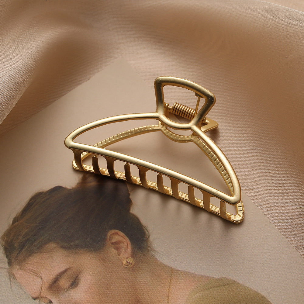 Dames Haarclip Goudkleurig Met Metaal Design