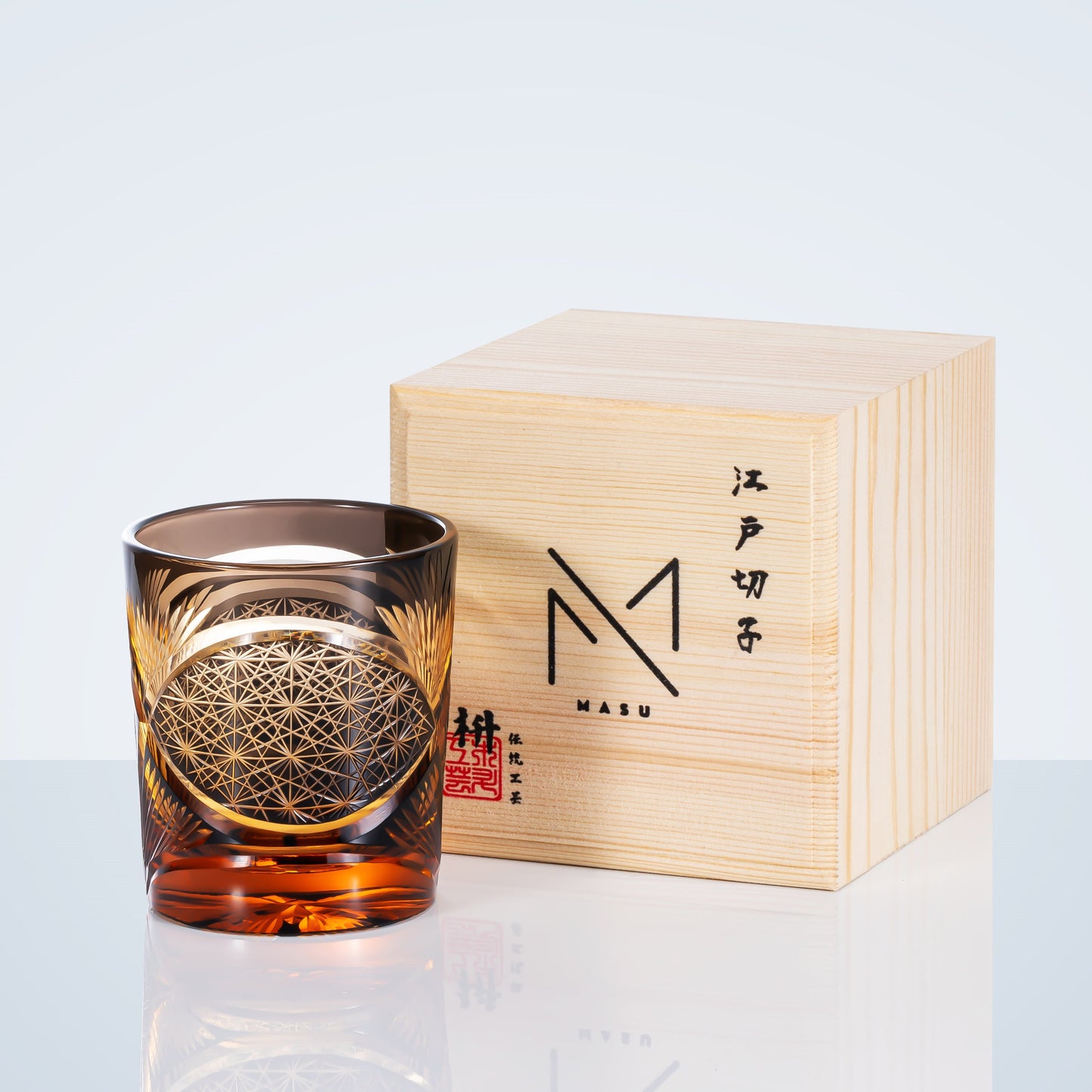 Whiskeyglas Edo Kiriko Kraanvogelveer Amber Handgemaakt Japans Kristal Houten Doos