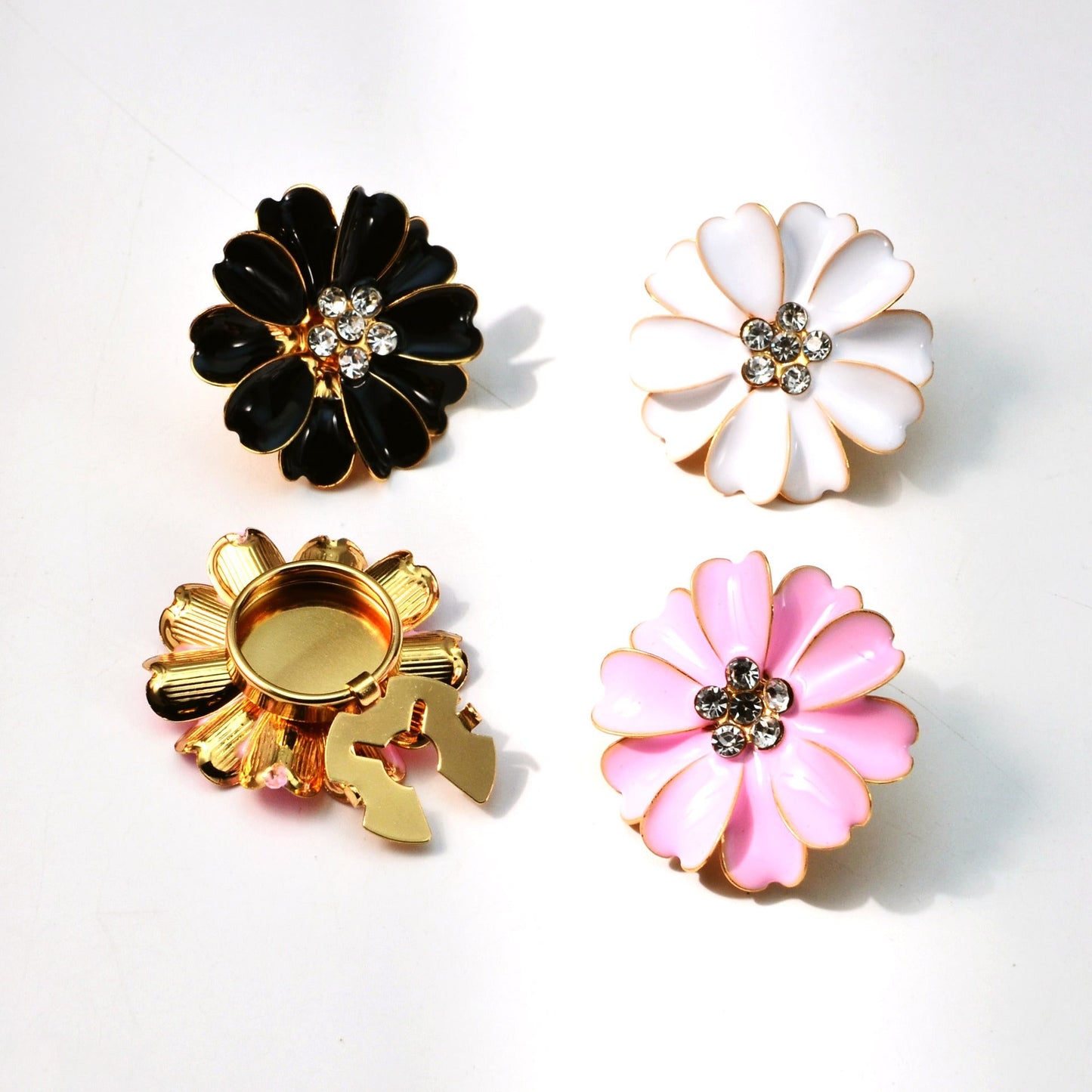 Bloem Knopcovers voor Dames Met Steentjes en Glitter - StudioMarella