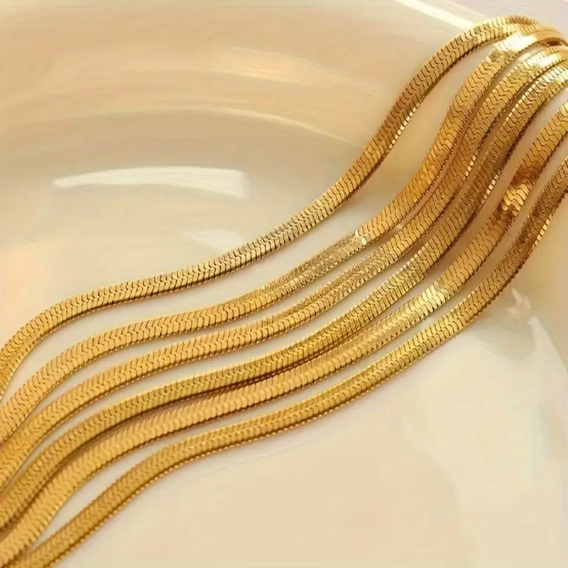 Goudkleurige Herringbone Ketting Simpele Chic Sieraden
