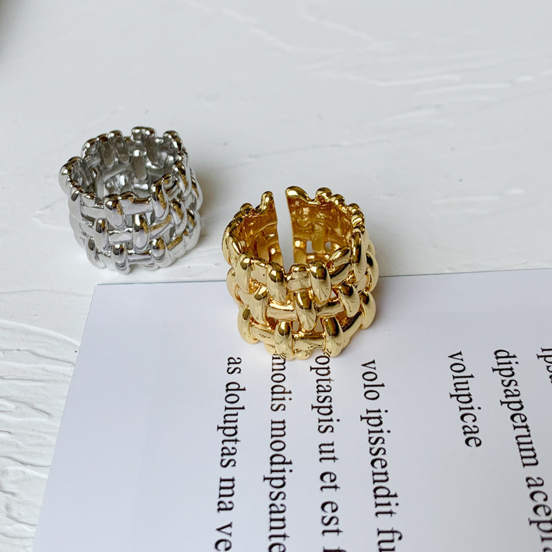 Zilveren Dames Ring Gevlochten Breed Modieus Design