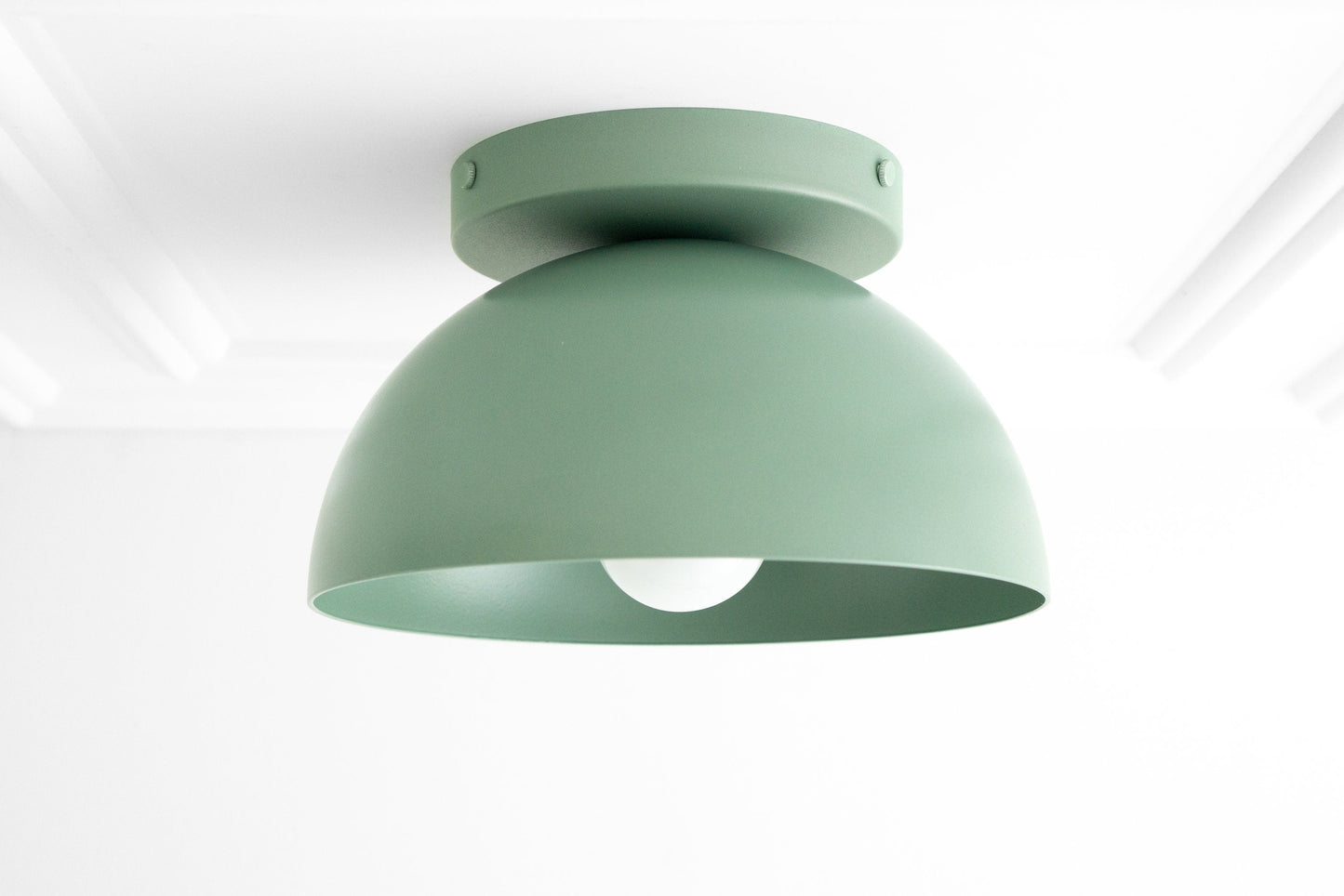 Minimalistische Plafondlamp Dome voor Compacte Ruimtes – Opbouwspot Beschikbaar in Meerdere Kleuren