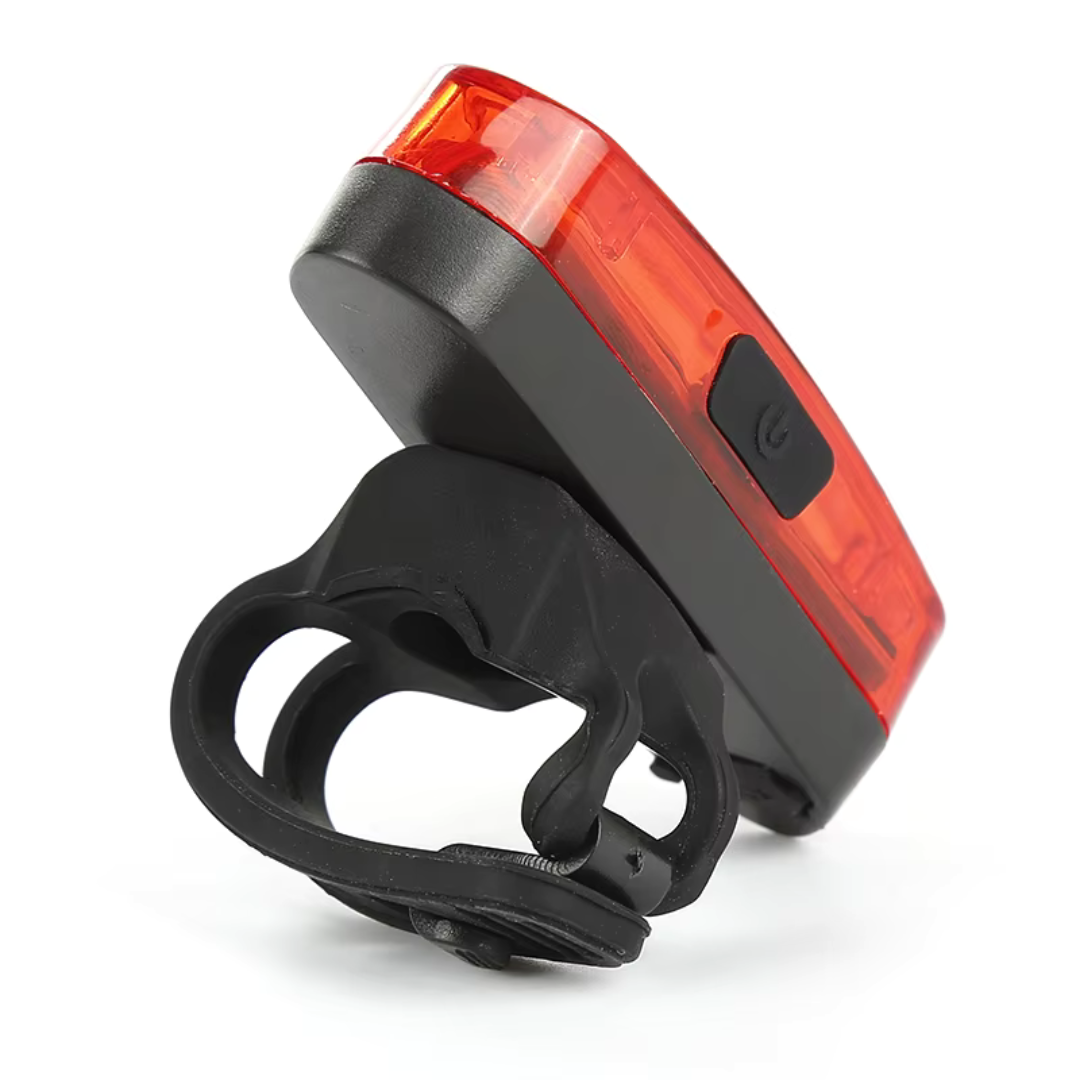 Compacte USB Fietsachterlicht met 200 Lumen & Stroboscoop – Veiligheidslicht voor Nachtritten, 4 Lichtmodi, Waterdicht IPX5