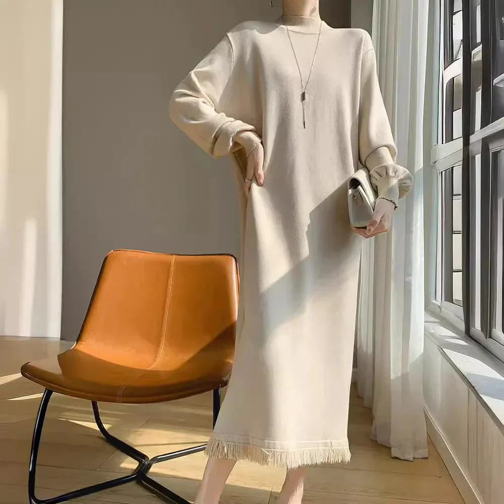 Gebreide Jurk met Franjes Vrouwelijk en Elegante Stijl - StudioMarella