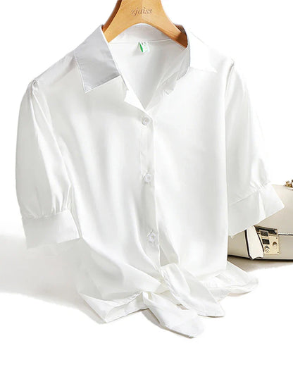 Vrouwelijke Zomerblouse Streepjes met Witte Knopen