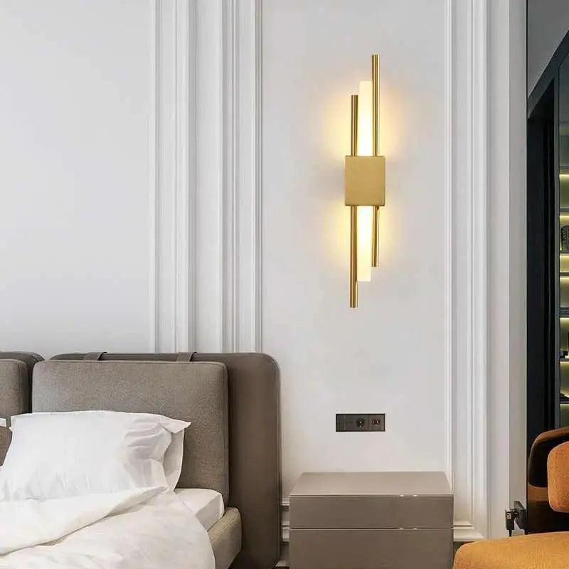 Metalen wandlamp Adan met verstelbare arm in zwart of goud - industrieel design
