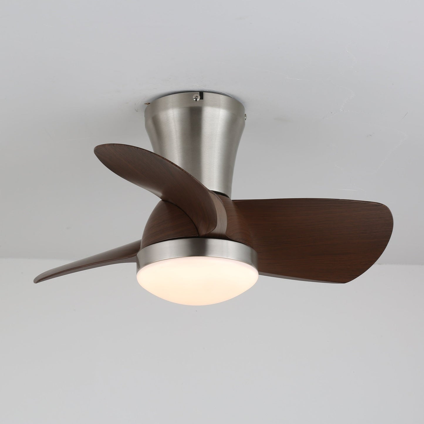 Moderne Plafondventilator met LED-Verlichting en Afstandsbediening – Scandinavisch Design voor Binnen