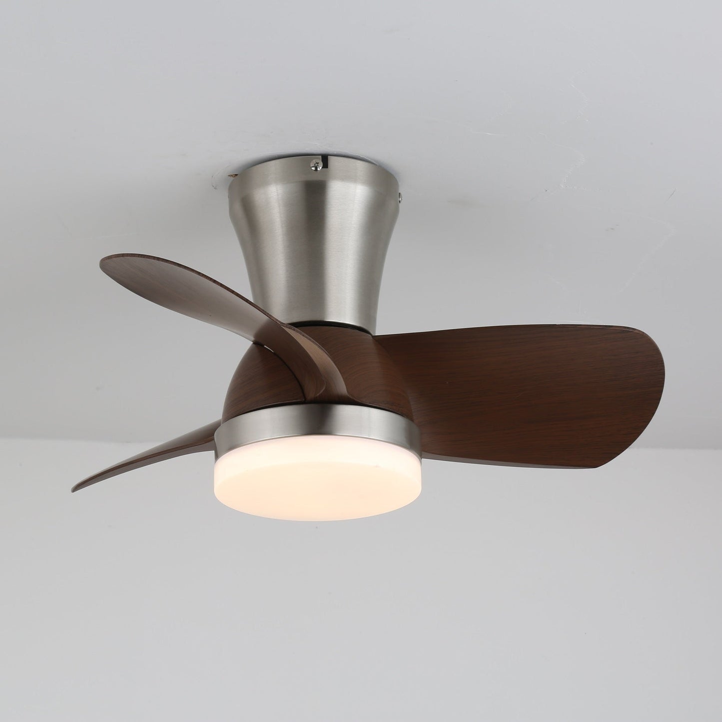 Moderne Plafondventilator met LED-Verlichting en Afstandsbediening – Scandinavisch Design voor Binnen