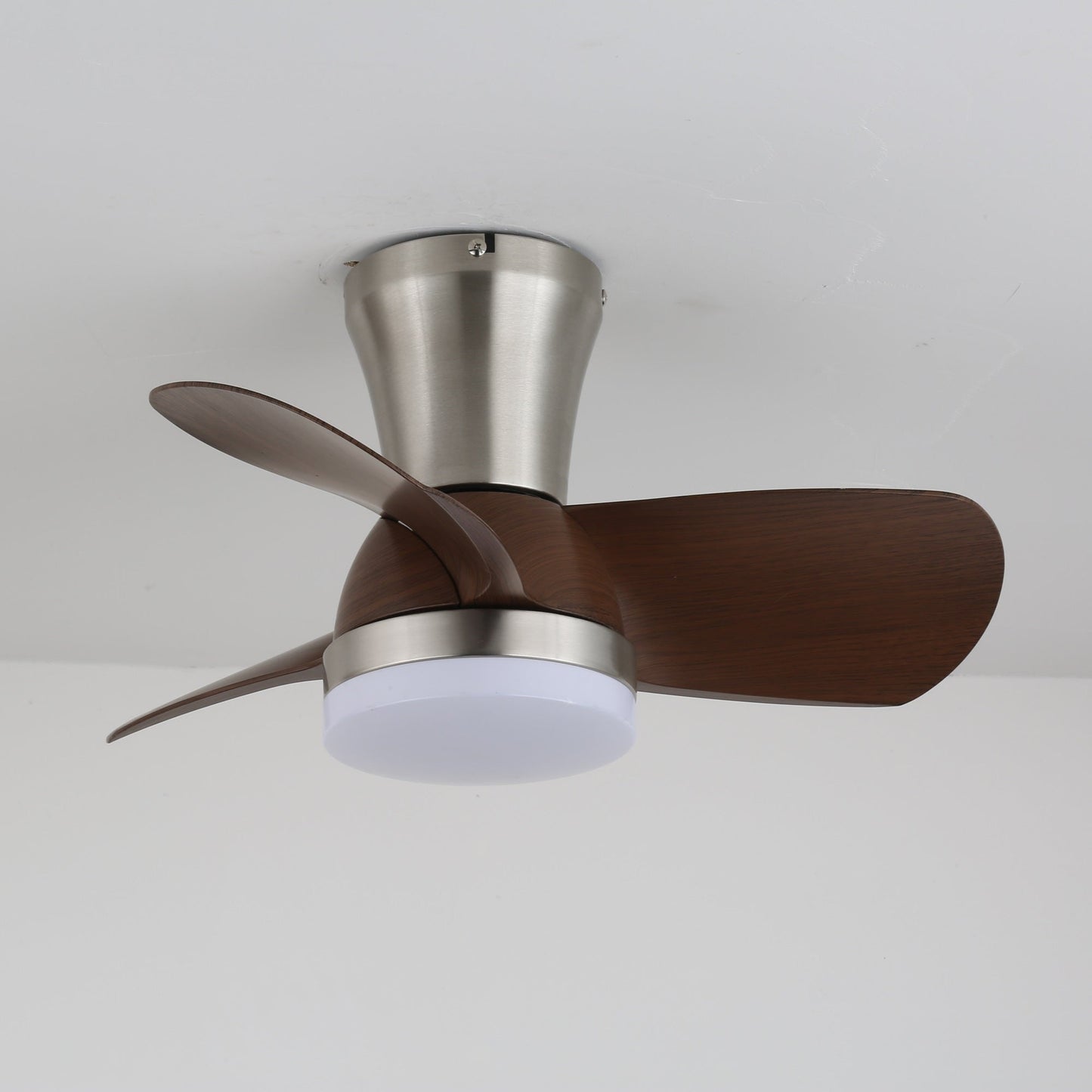 Moderne Plafondventilator met LED-Verlichting en Afstandsbediening – Scandinavisch Design voor Binnen