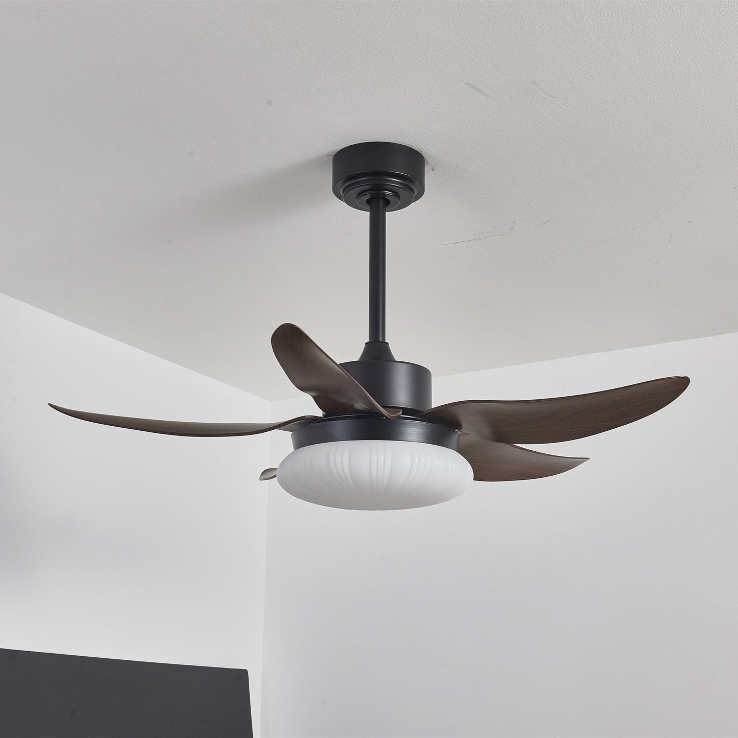 Moderne plafondventilator met verlichting en afstandsbediening hout design 106 cm