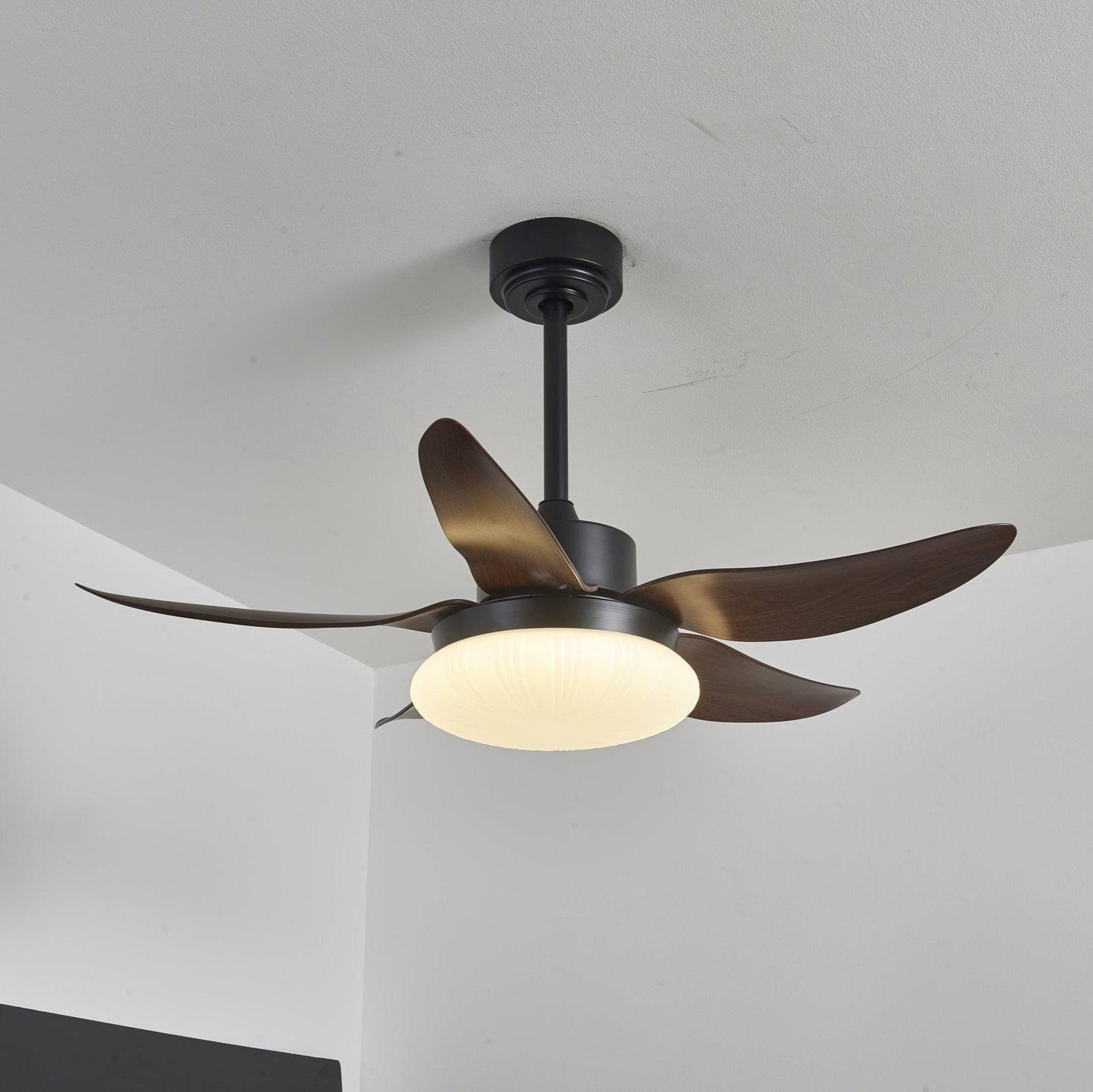 Moderne plafondventilator met verlichting en afstandsbediening hout design 106 cm