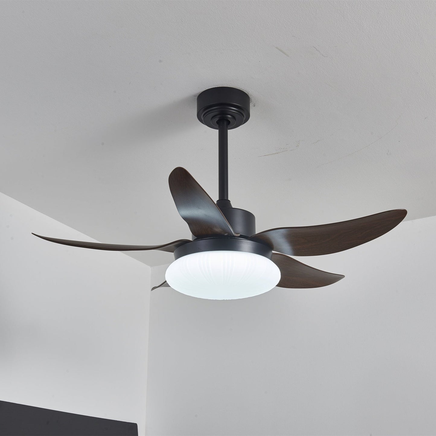 Moderne plafondventilator met verlichting en afstandsbediening hout design 106 cm