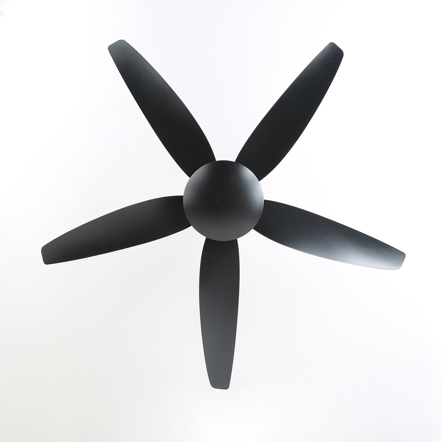 Minimalistische Plafondventilator met Verlichting Ø132 cm — 6 Snelheden & Afstandsbediening
