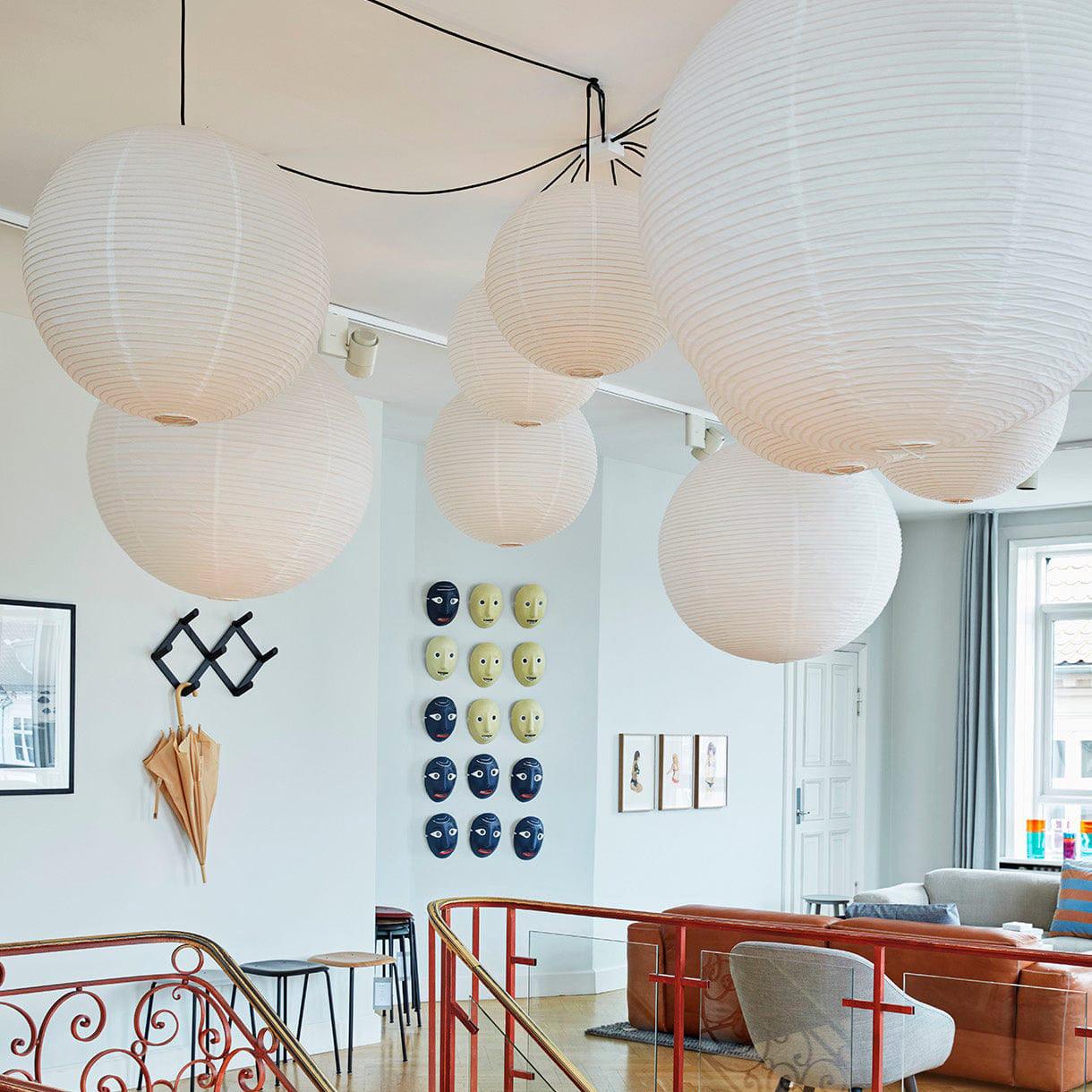 Japans Papieren Bolhanglamp – Handgemaakt Kozo Papier Hanglamp met Stekker – Zwevende Sfeerverlichting voor Woonkamer, Slaapkamer en Eetkamer – 10 Maten Verkrijgbaar