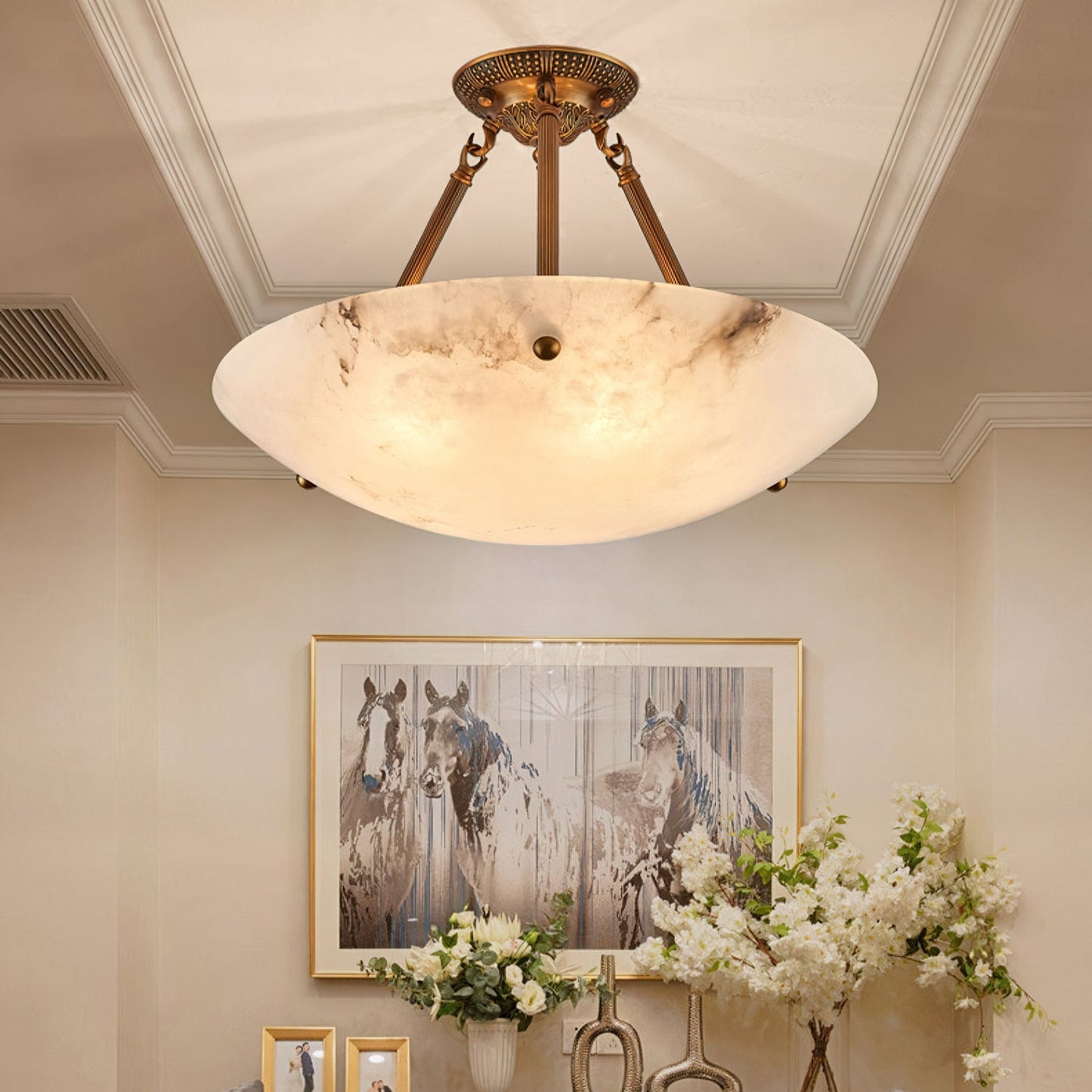 Alabaster Kom Plafondlamp – Antique Brass Montuur – 4, 5 of 6 Lichtpunten – Natuursteen Halfronde Kroonluchter voor Eetkamer Woonkamer Entree