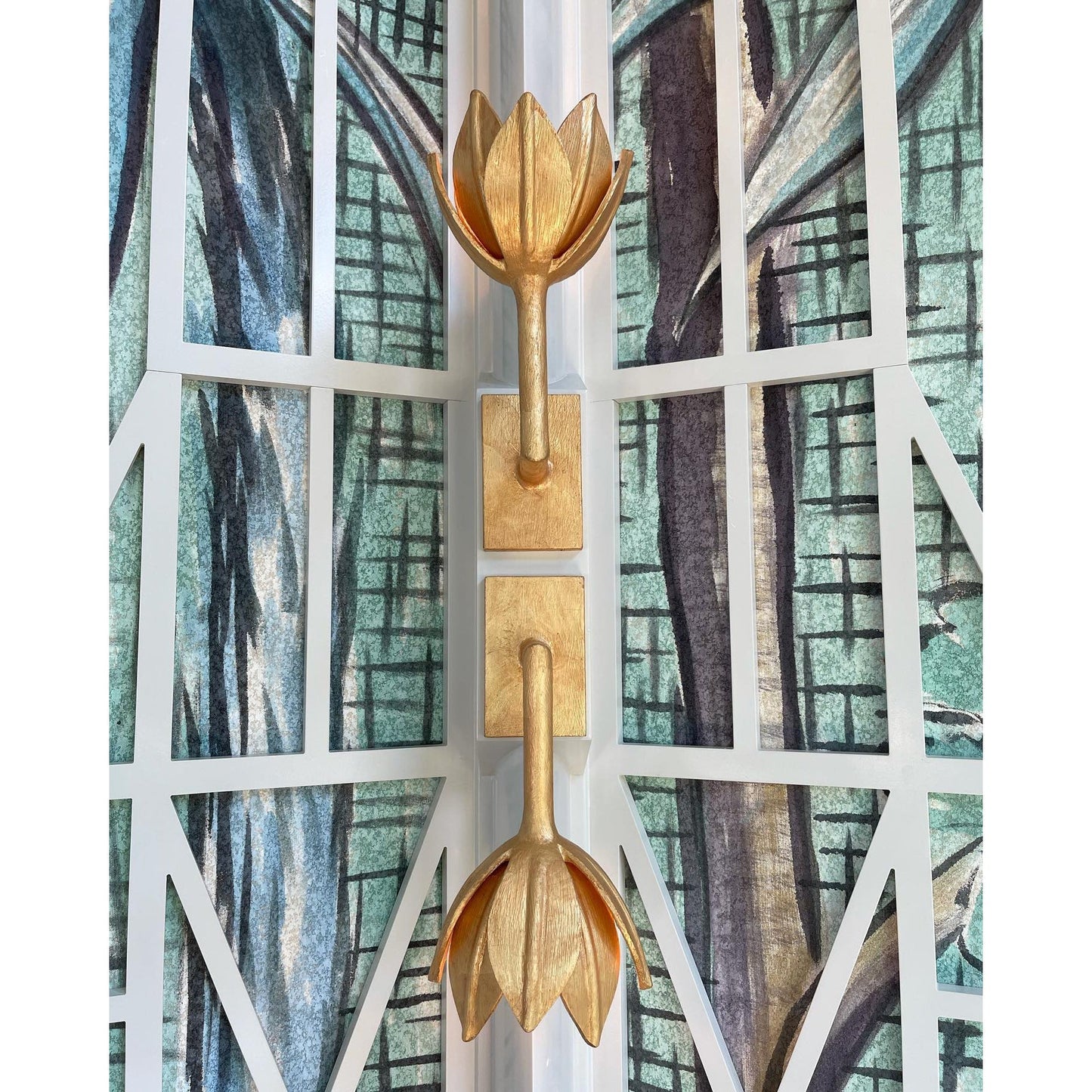 Design Wandlamp met Bloemvorm in Messing en Gips – Artistieke Wandverlichting Geïnspireerd op Giacometti voor Woonkamer en Hal