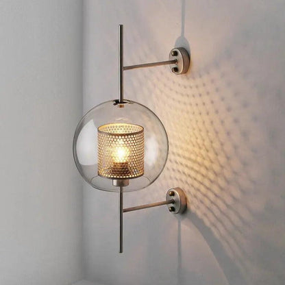 Moderne Glazen Wandlamp – Stijlvolle Verlichting met Klassieke Uitstraling