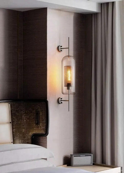 Moderne Glazen Wandlamp – Stijlvolle Verlichting met Klassieke Uitstraling