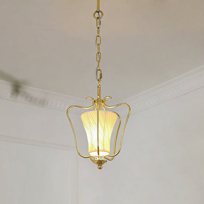 Vintage Hanglamp met Messing Afwerking en Plooistof Kap – Warm Lantaarnontwerp voor Keuken en Hal
