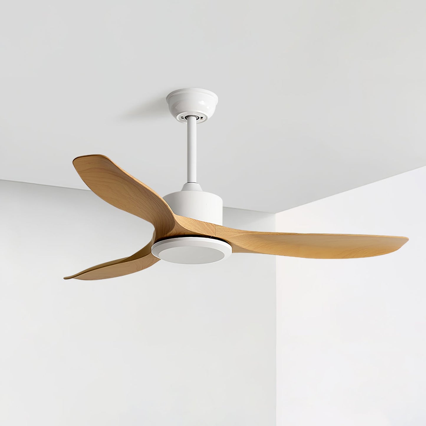 Minimalistische Plafondventilator Hout 106-132cm Met Afstandsbediening 5 Snelheden Omkeerbaar Koper Motor AC 110-240V