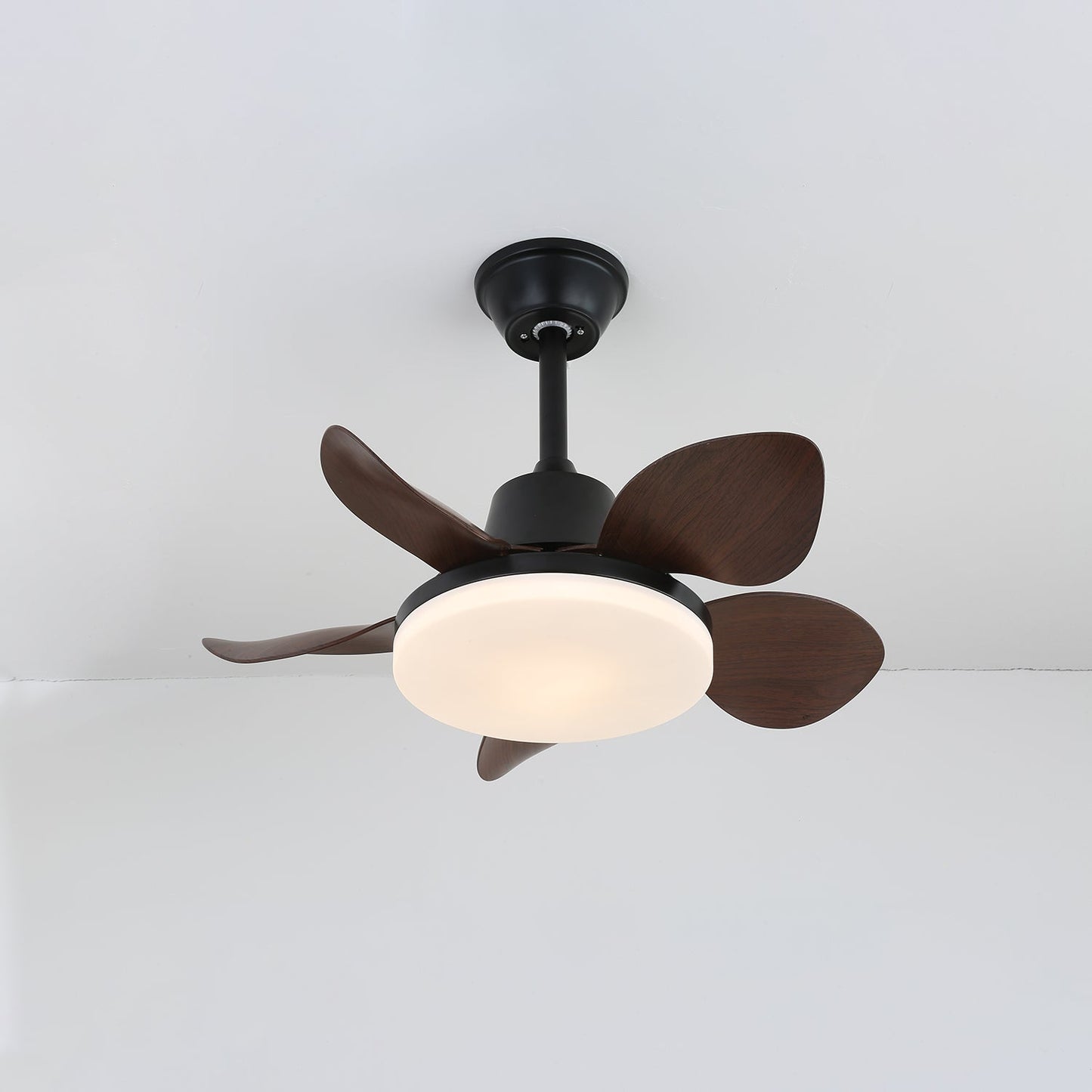 Moderne plafondventilator Veyra met lamp en 6 snelheden – diameter 71 cm – afstandsbediening