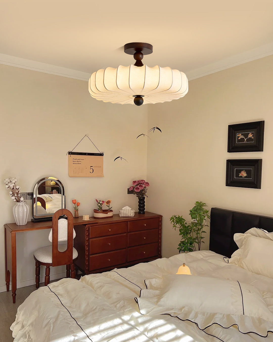 Anela Plafondlamp Walnoot met Beige Gevlochten Kap – Retro Scandinavische Hanglamp met Geïntegreerde LED – Dimbare Plafondverlichting