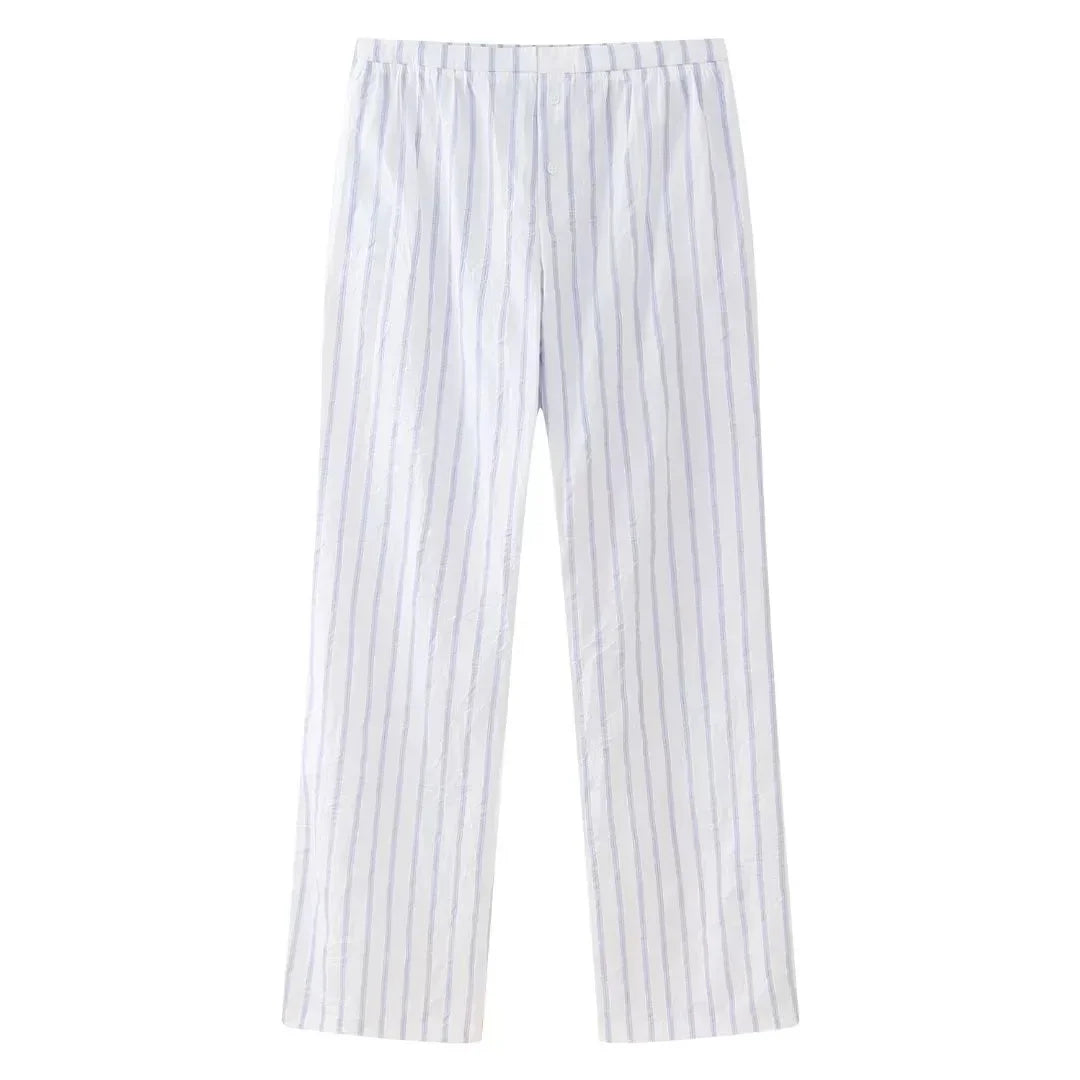 Zomeroutfit: Gestreepte Top met Hoge Taille Broek