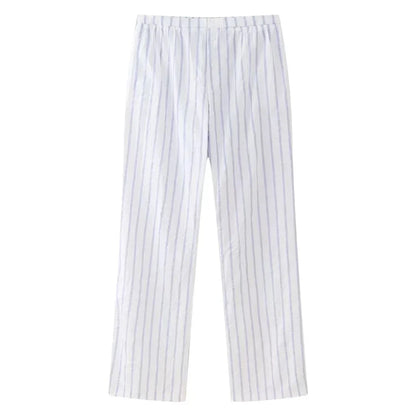 Zomeroutfit: Gestreepte Top met Hoge Taille Broek