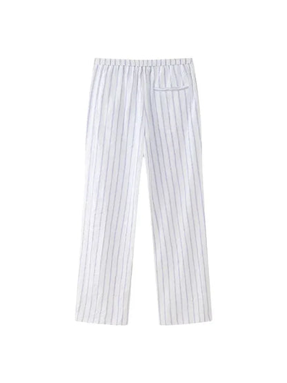 Zomeroutfit: Gestreepte Top met Hoge Taille Broek