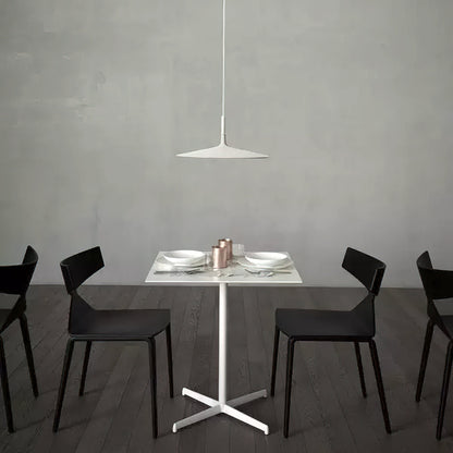 Hanglamp met Conische Kap – Resin Sculptural Pendant in Zes Kleuren, Geïntegreerde LED 3000K of Dimbaar, Moderne Lamp voor Eetkamer Keukeneiland