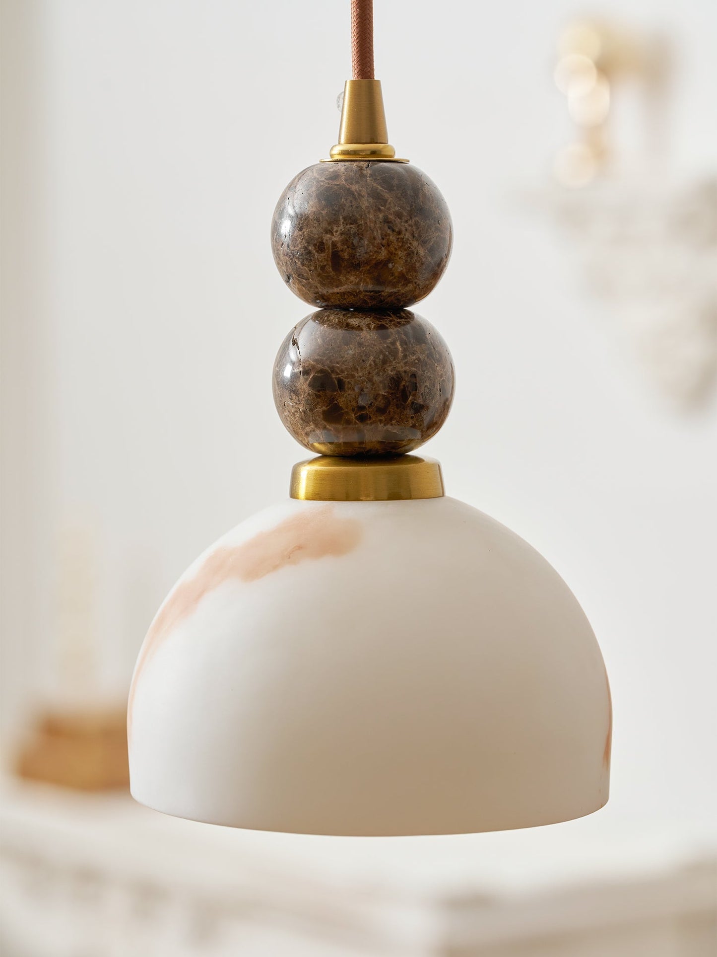Hanglamp met Marmer en Imitatie Albast – Elegant Design met Zacht Licht