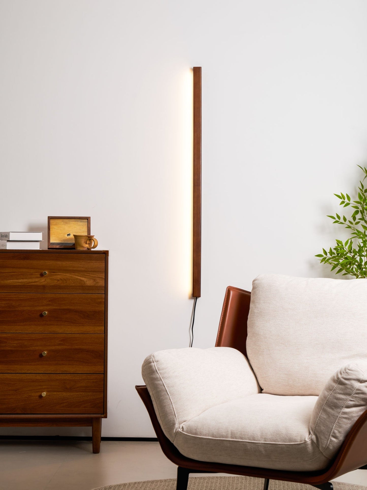 Ronde Houten Wandlamp met LED — Scandinavisch Design met Dimfunctie — Verkrijgbaar in Drie Maten
